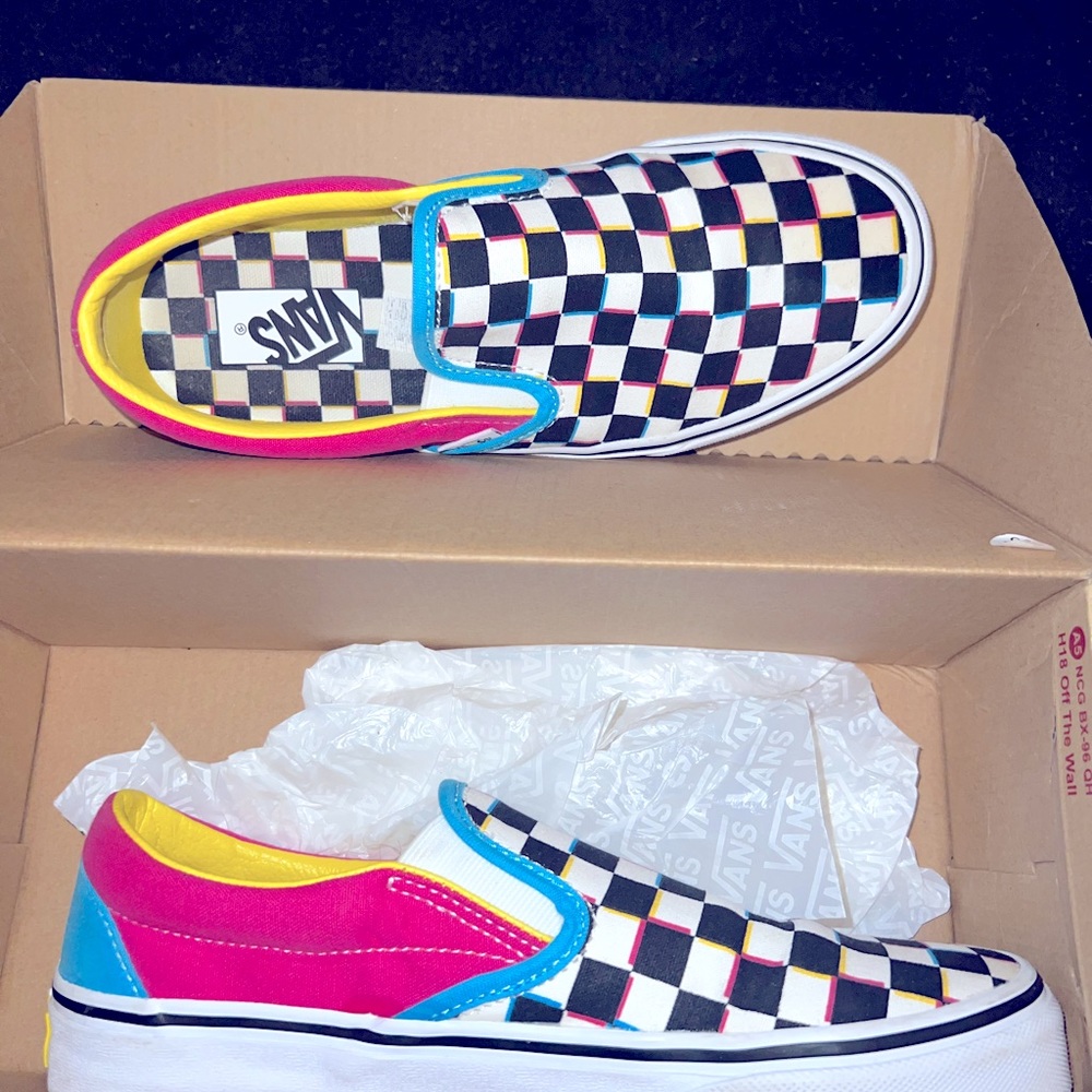 Vans 
Black, white, pink, yellow, and blue 
Checkered 
Box with it
Worn once
